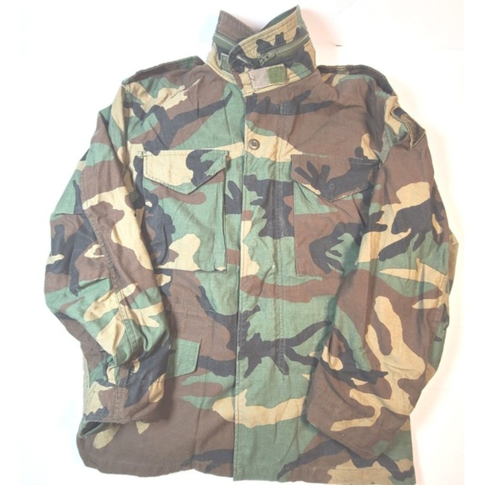 US Army Woodland Camo Field Jacket Airborne Patch Military Coat Mens‎ XS